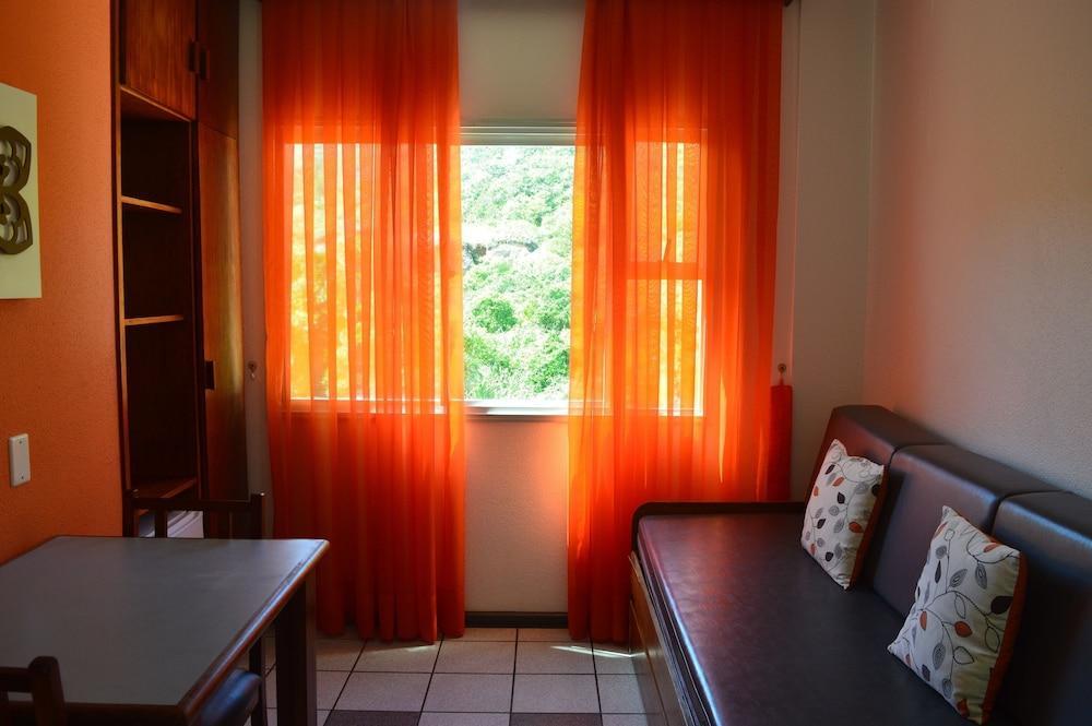 Joaquina Beach Hotel ฟลอเรียนอโปลิส ภายนอก รูปภาพ