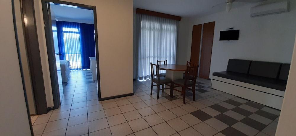 Joaquina Beach Hotel ฟลอเรียนอโปลิส ภายนอก รูปภาพ